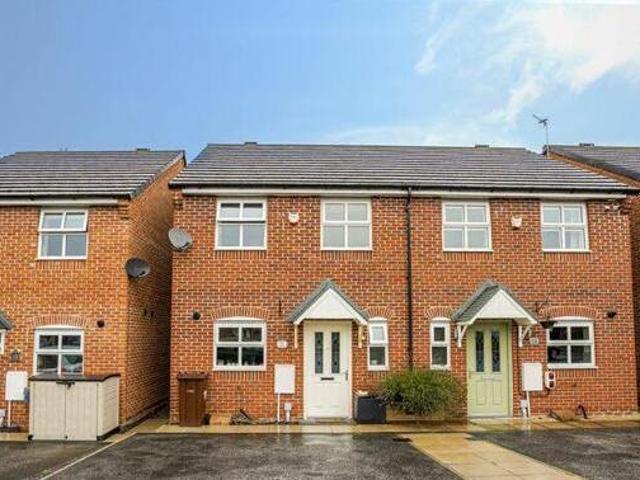 House for sale in Castleford, West Yorkshire