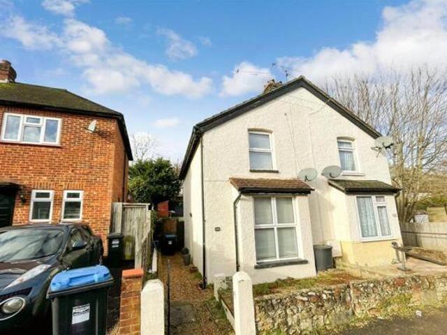 House for sale in Hillview, Surrey