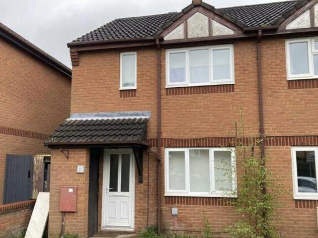 House for sale in Broomhill, Chadsmoor
