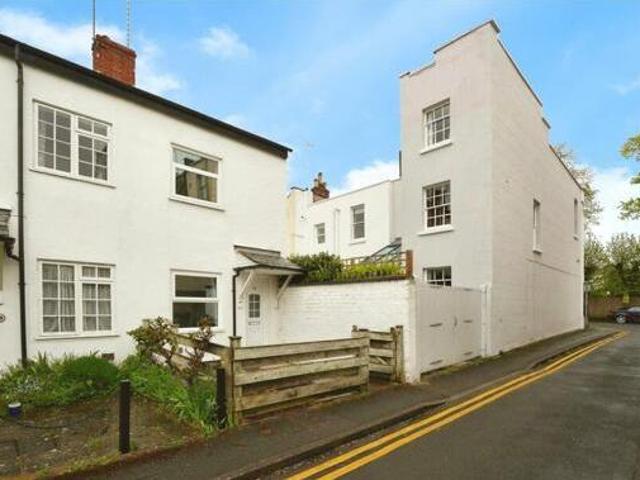 House for sale in Ewens Farm, Golden Valley