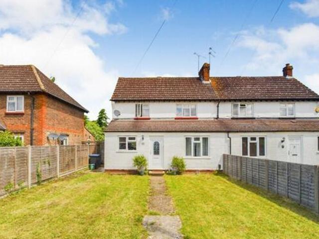 House for sale in Chertsey, Runnymede