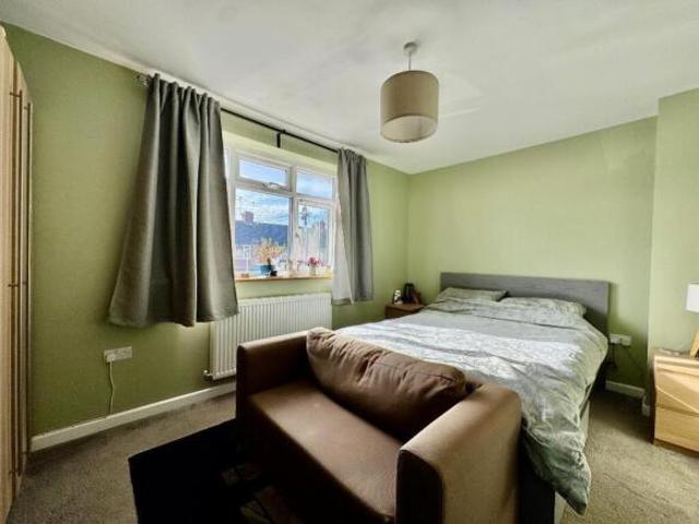 Farm for sale in Luton