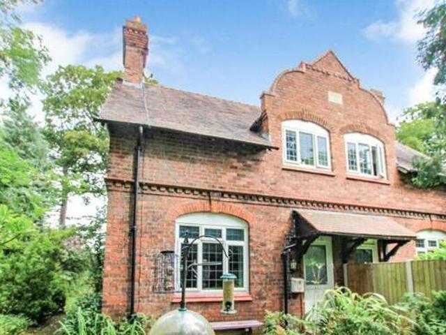 House for sale in Upton-by-Chester, Two Mills