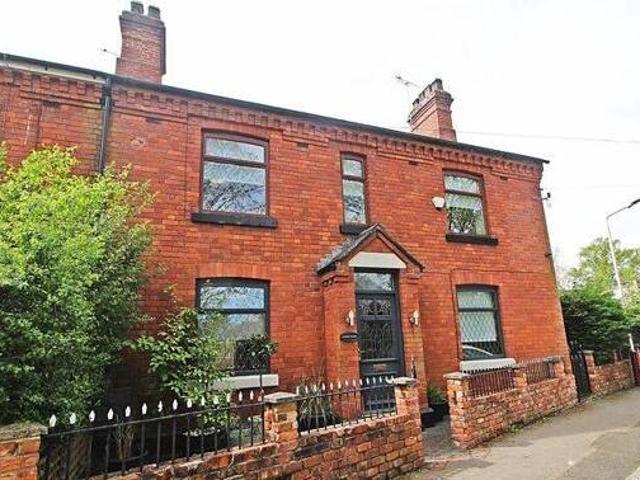 House for sale in Stockport, Greater Manchester