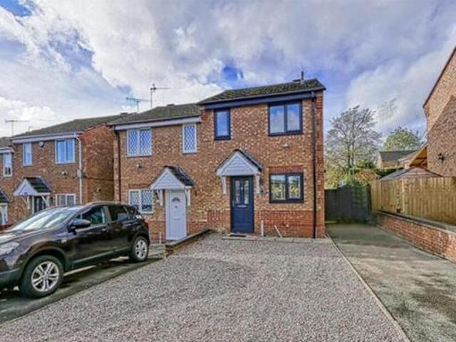 House for sale in Hollingwood, Chesterfield