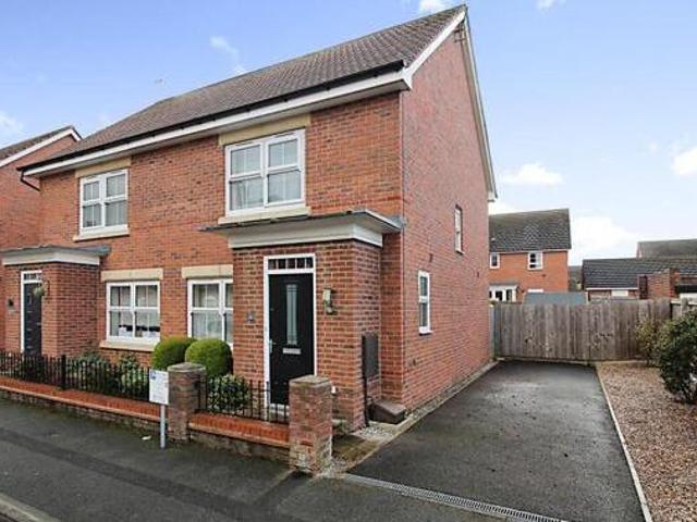 House for sale in Loundsley Green, East Midlands