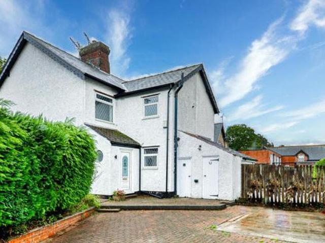 House for sale in Loundsley Green, East Midlands
