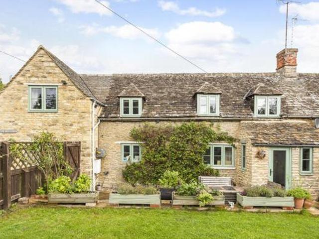 House for sale in Siddington, Cotswold