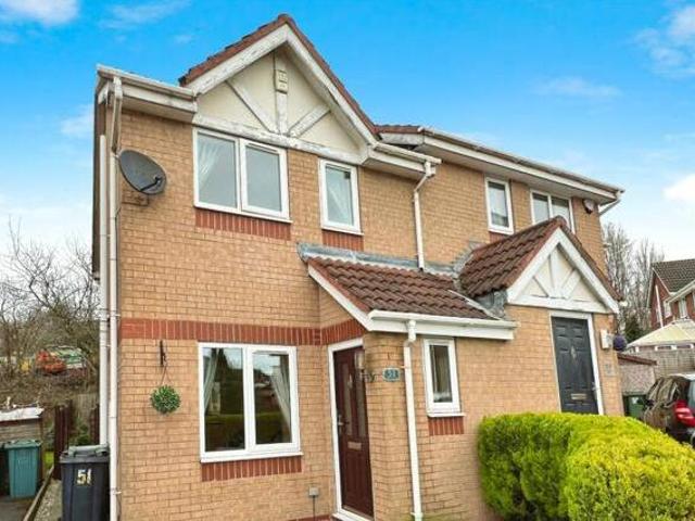House for sale in Cleckheaton, West Yorkshire