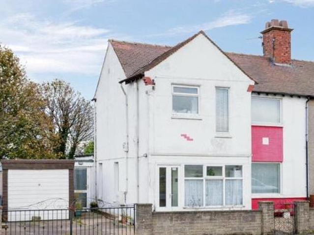 House for sale in Cleckheaton, West Yorkshire