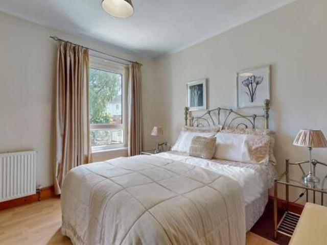 Farm for sale in Knightswood, Scotland