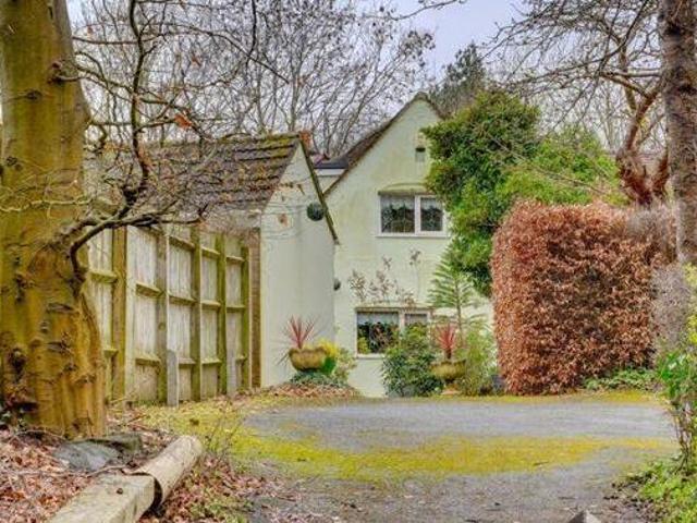 House for sale in Redditch, Worcestershire