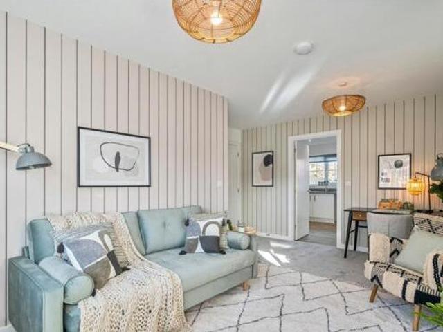 House for sale in Fole, Surrey