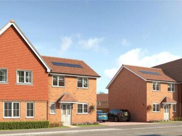 House for sale in Fole, Surrey