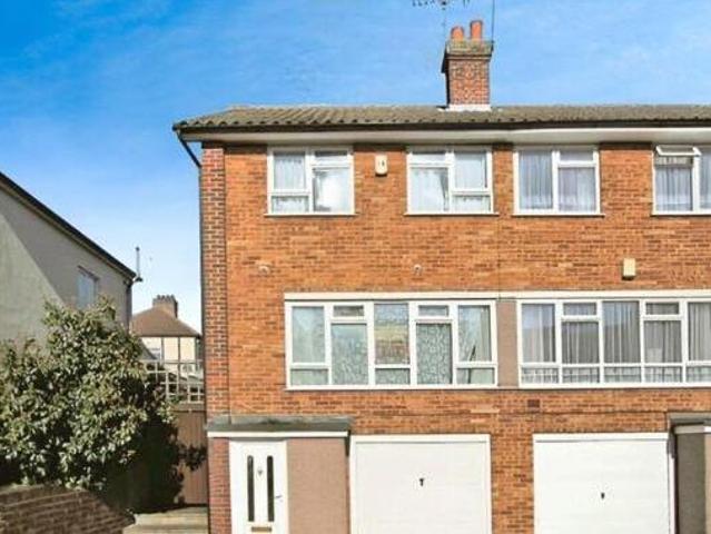 House for sale in Kent
