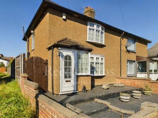 House for sale in Brooklands, Dartford