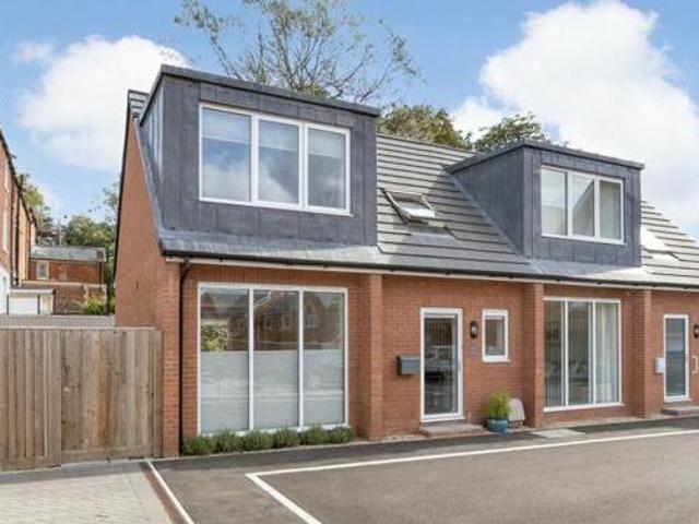 House for sale in Devizes, Wiltshire