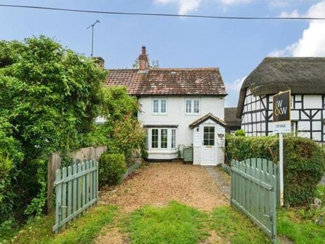 House for sale in Devizes, Wiltshire