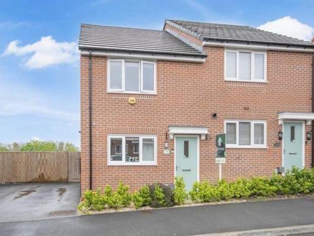 House for sale in Woodlands, South Yorkshire