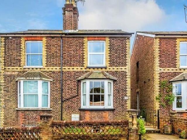 House for sale in Pachesham Park, Surrey