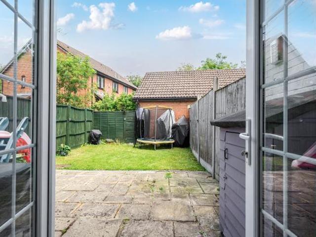 Farm for sale in Whitley Wood, Reading