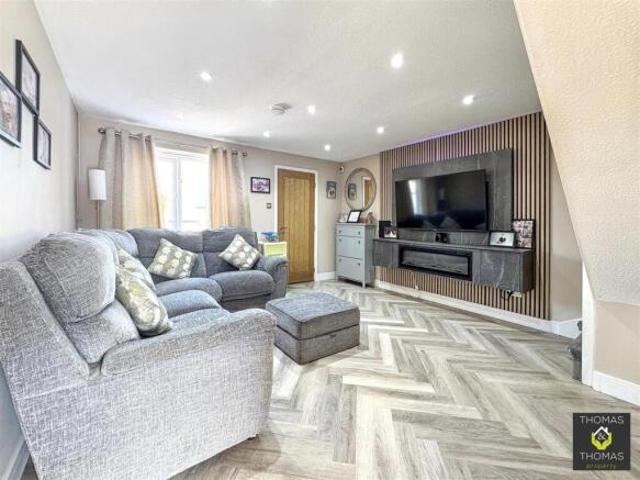 Farm for sale in Whirlow, South Yorkshire