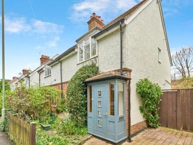 House for sale in Lower Green Esher, Blackhills