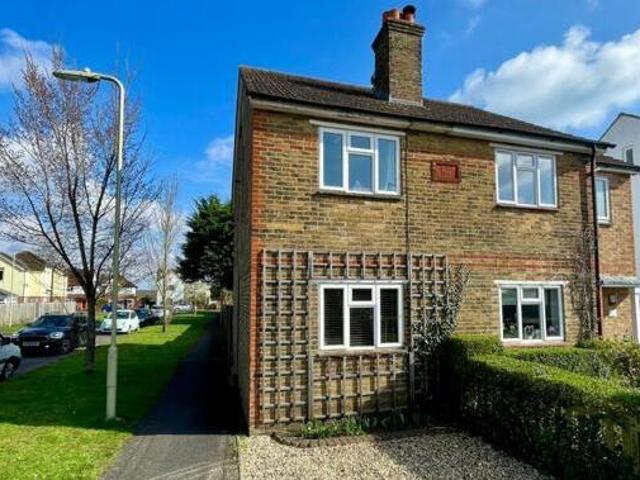 House for sale in Farnborough, Hampshire