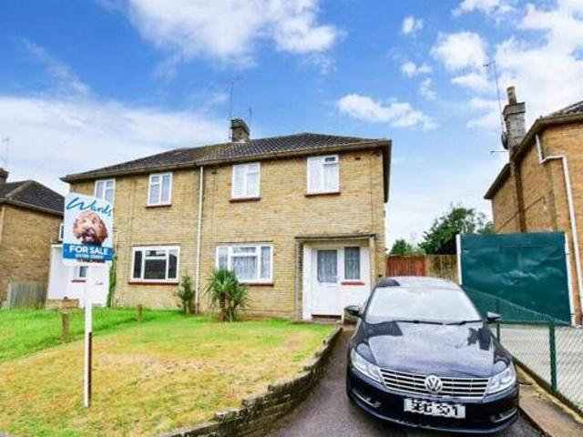 House for sale in Oad Street, Kent
