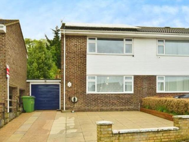House for sale in Park Farm, Folkestone and Hythe