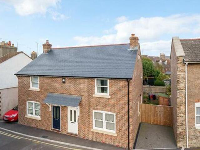 House for sale in Fordington