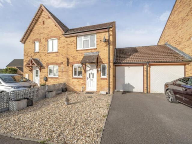 Farm for sale in Abbey Meads, Abbey Mead