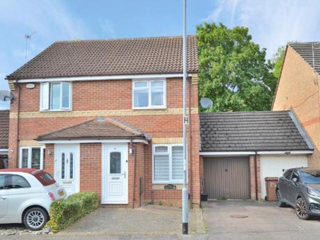 House for sale in Northampton, Northamptonshire