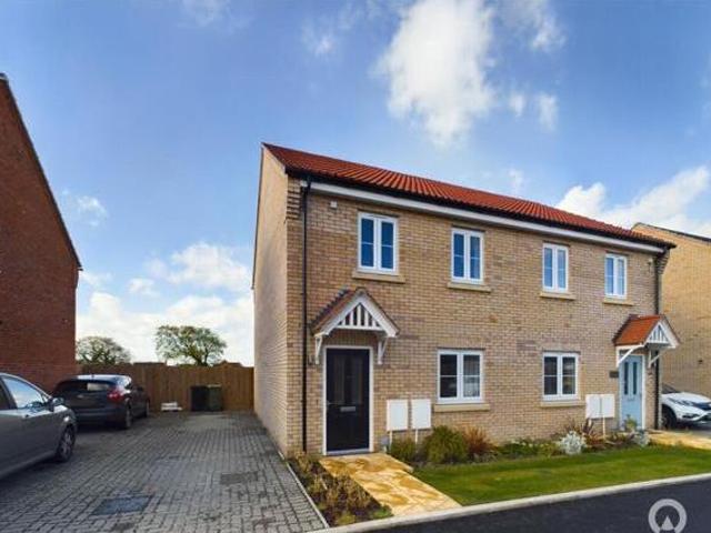House for sale in Stokesby, Norfolk