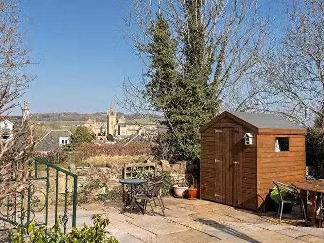 House for sale in Linlithgow Bridge