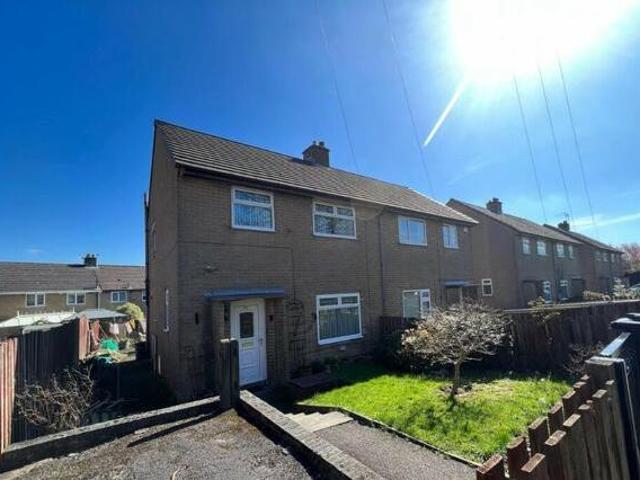 House for sale in Halifax, West Yorkshire