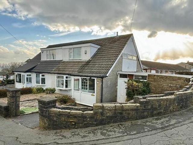 House for sale in Halifax, West Yorkshire