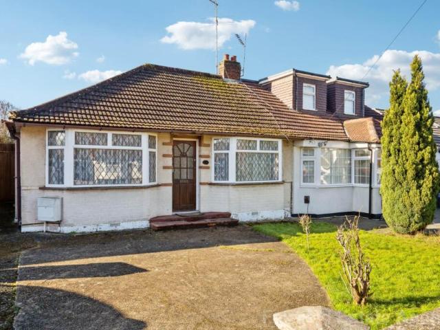 Farm for sale in Carpenders Park