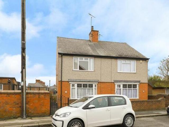 House for sale in Loundsley Green, East Midlands