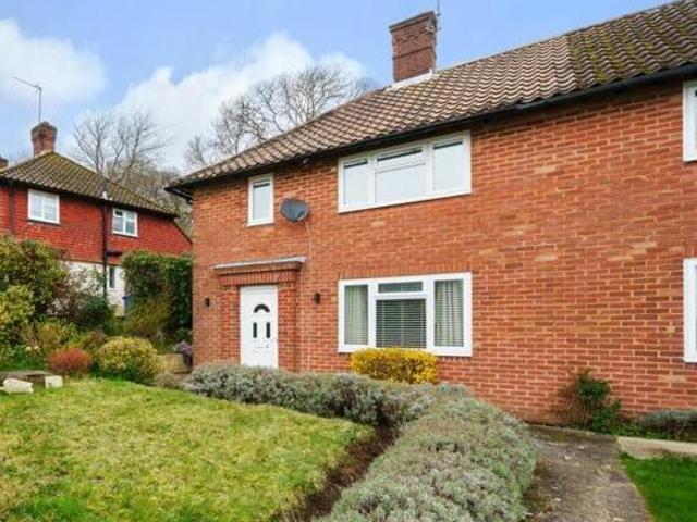 House for sale in Fole, Surrey