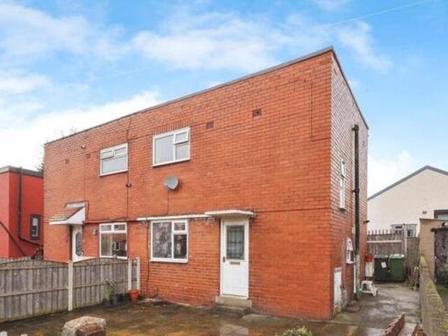 House for sale in Heckmondwike, West Yorkshire