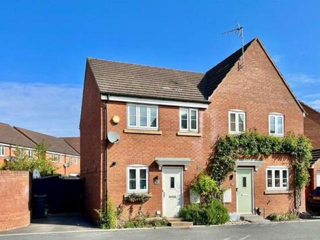 House for sale in Gloucester, Gloucestershire