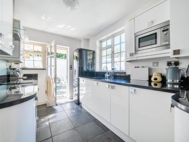 Farm for sale in Enfield, Greater London