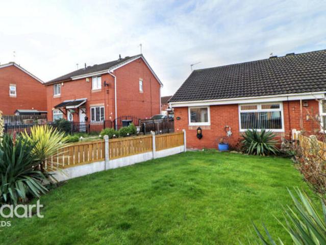 Bungalow for sale in West Yorkshire