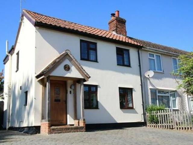 House for sale in Key Street, Suffolk