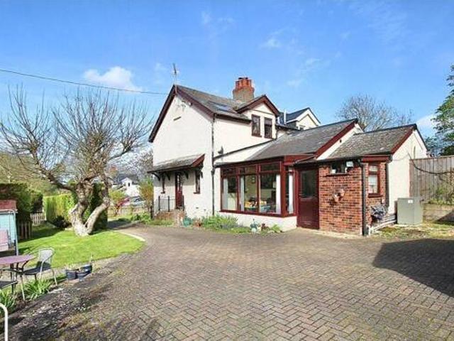 House for sale in Key Street, Suffolk