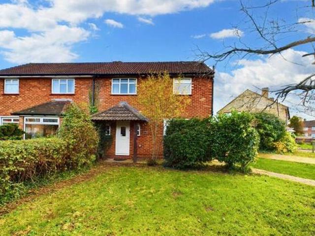 House for sale in Iver
