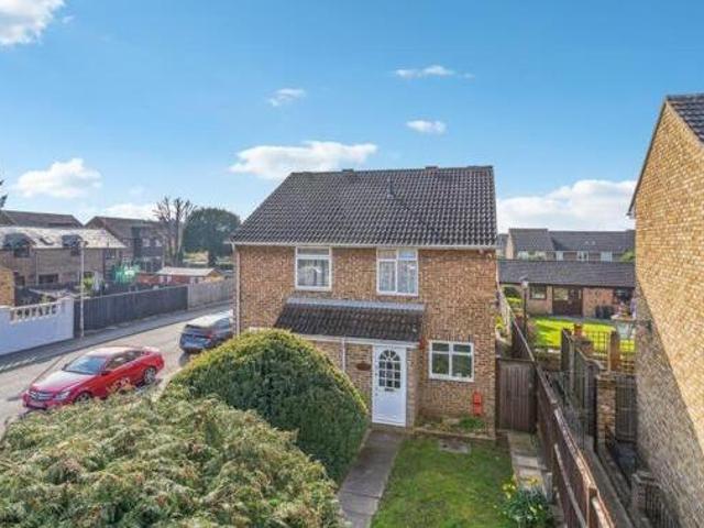 House for sale in Iver