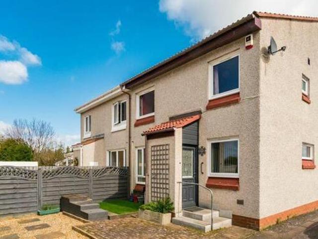 House for sale in Juniper Green, Scotland