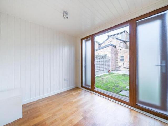 Farm for sale in Kingston Upon Thames, Greater London